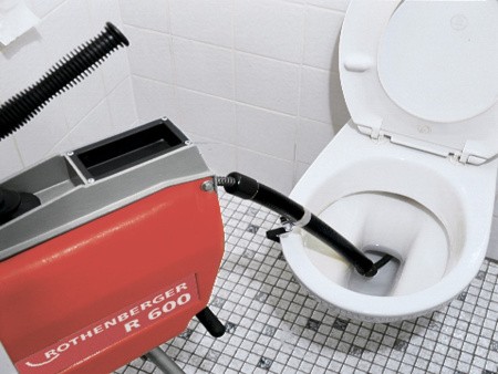 Машина для чистки труб R600, применение Машина для чистки труб R600, применение