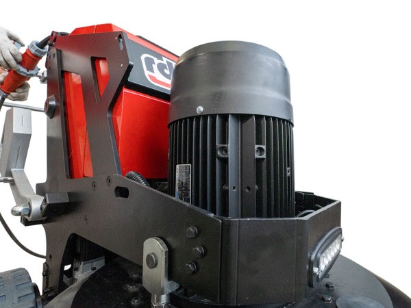 Шлифовально-полировальная машина на дистанционном управлении RDM-P680 Шлифовально-полировальная машина на дистанционном управлении RDM-P680